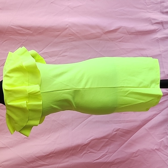 MUST GO! brand new off shoulder Neon Dress - medium - Picture 6 of 6